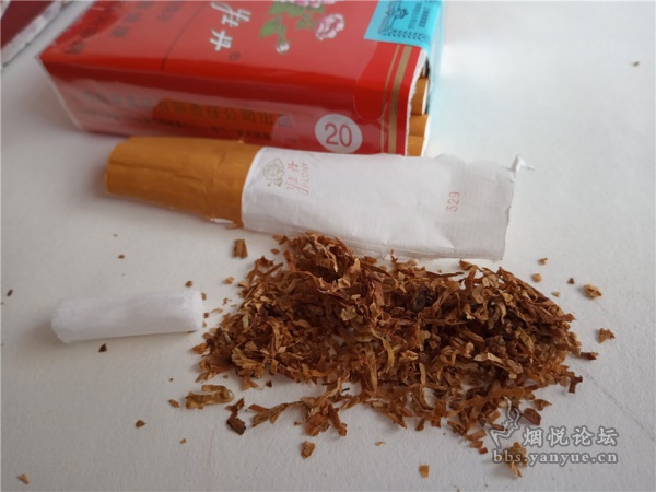 软包牡丹香烟评测：烟气不醇厚 无梅子香 但对得起10元的价格