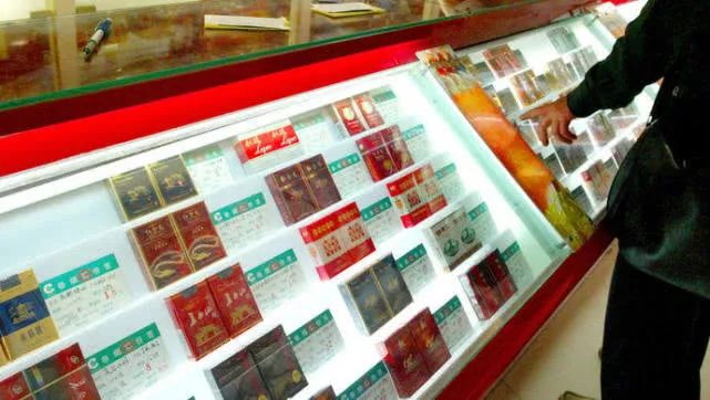 中国烟民数量首次下降，11556亿利润的烟草生意还会好做吗