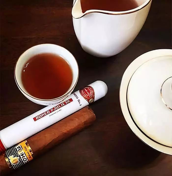 茶和雪茄怎么搭配更好？