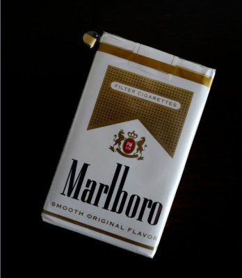 【图】万宝路美税软包白金香烟